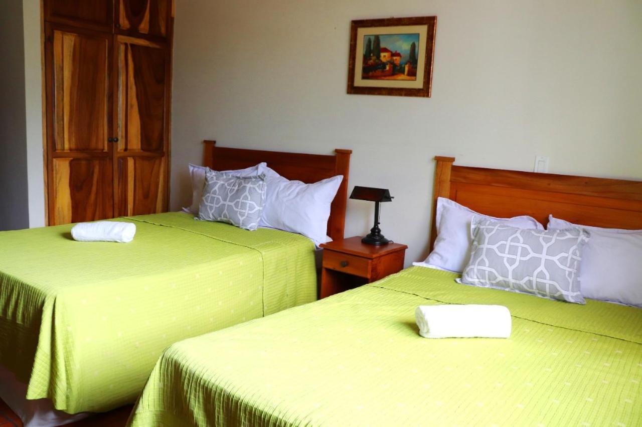 Hotel Villa Antigua Сан-Сальвадор Екстер'єр фото
